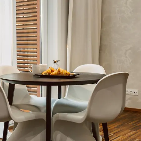 Elegancki Od Dziedzinca, 60m2, Parking, Rynek 700 M Βρότσλαβ