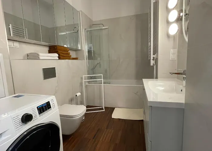 公寓 Elegancki Od Dziedzinca, 60m2, Parking, Rynek 700 M