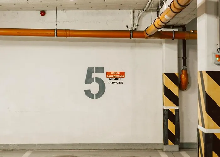 Elegancki Od Dziedzinca, 60m2, Parking, Rynek 700 M 公寓 弗罗茨瓦夫