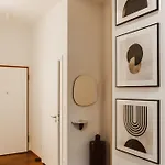 Elegancki Od Dziedzinca, 60m2, Parking, Rynek 700 M Apartman