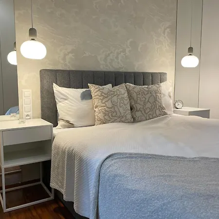 Elegancki Od Dziedzinca, Parking, Rynek 700 M Apartment