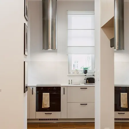 Apartamento Elegancki Od Dziedzinca, 60m2, Parking, Rynek 700 M Breslavia