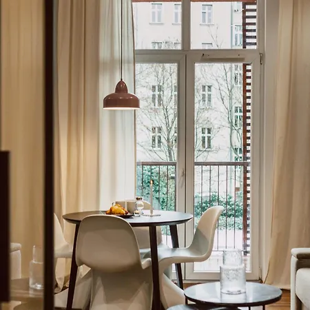 Apartment Elegancki Od Dziedzinca, Parking, Rynek 700 M *
