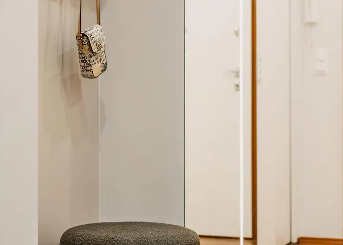 Elegancki Od Dziedzinca, 60m2, Parking, Rynek 700 M 아파트 *